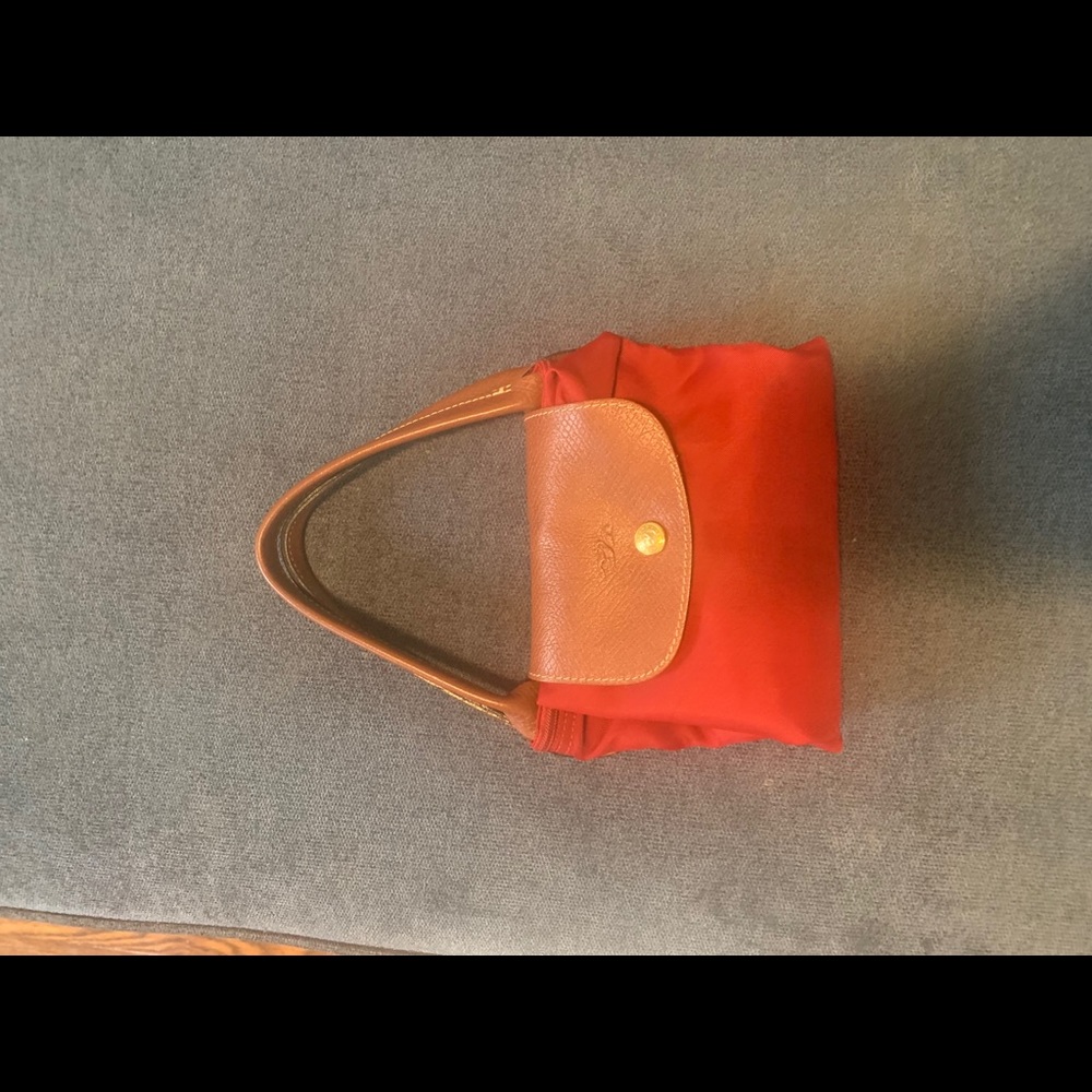Red longchamp